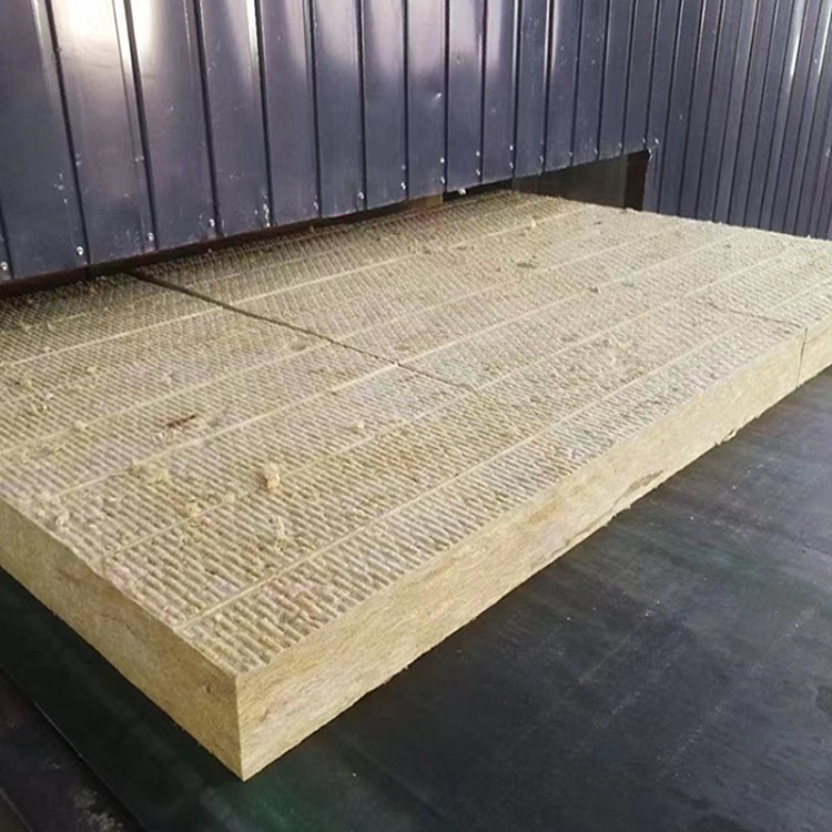 不同容重巖棉板的特點和應(yīng)用場景