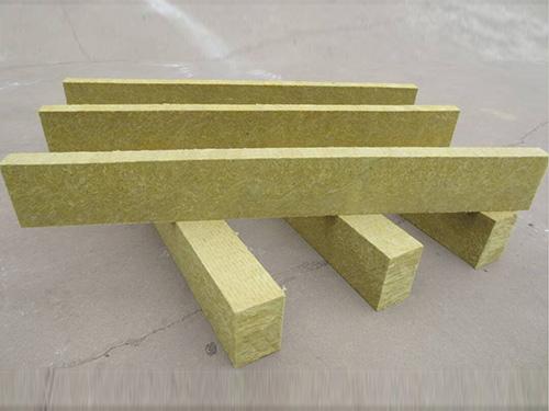 巖棉的常見(jiàn)形態(tài)及其應(yīng)用解析